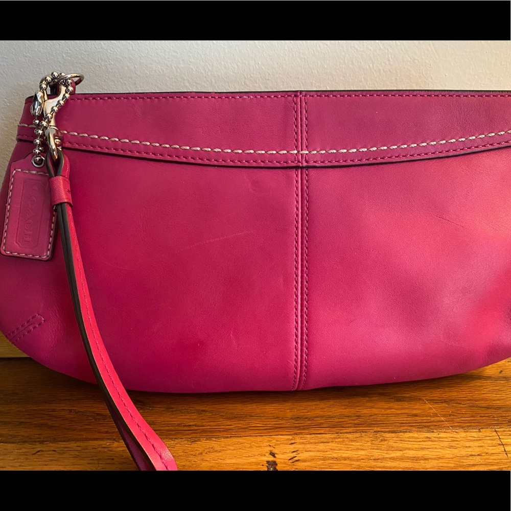 Vintage Coach - Picture 2 of 8